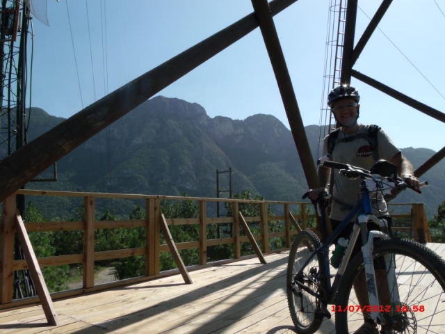 Ven a rodar con nosotros